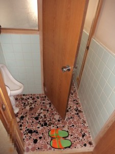 トイレ改修工事　歩行器利用