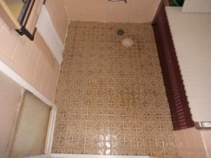 浴室床材の変更